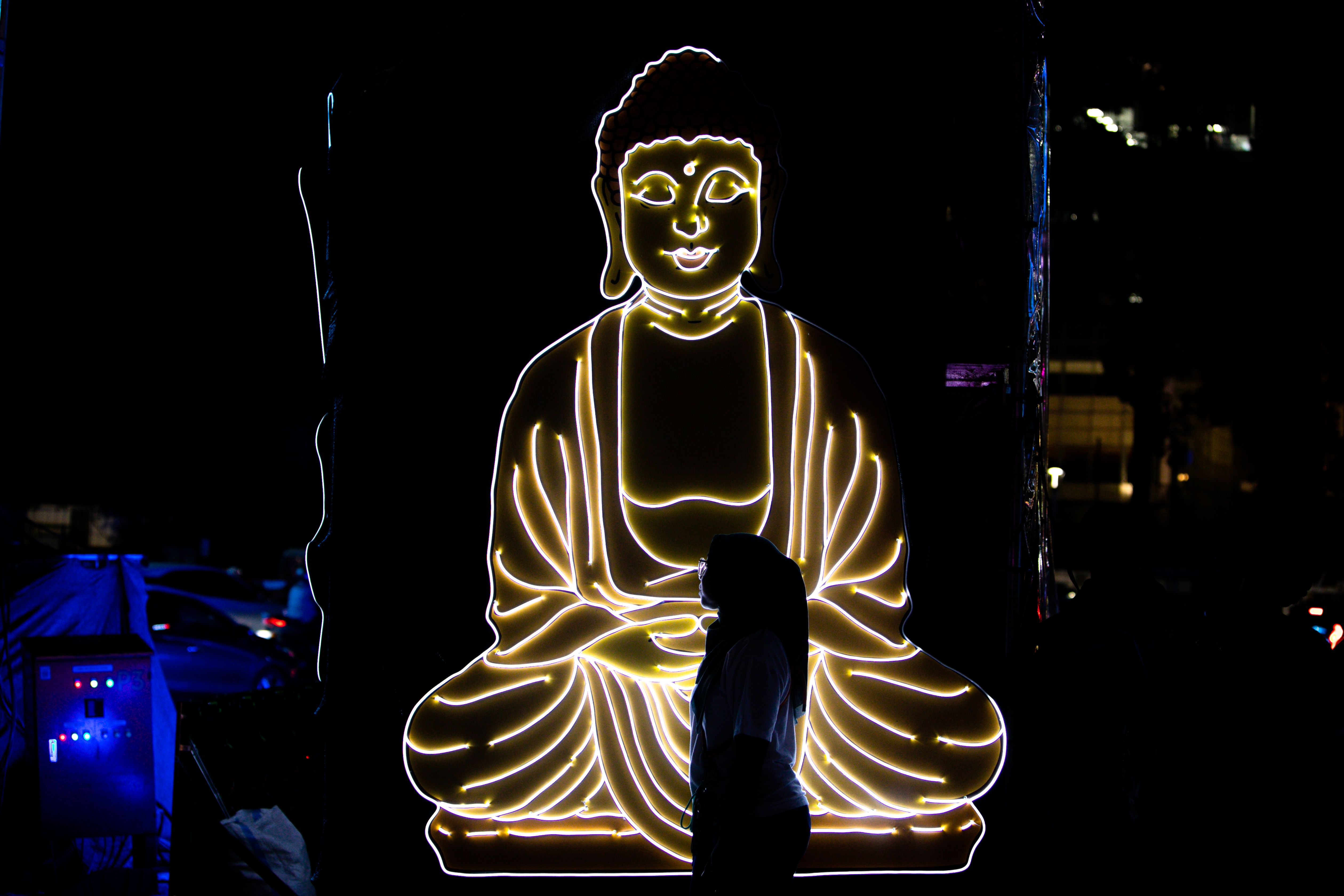 Jakarta Illuminates Vesak Day with “Glow of Peace” Installation