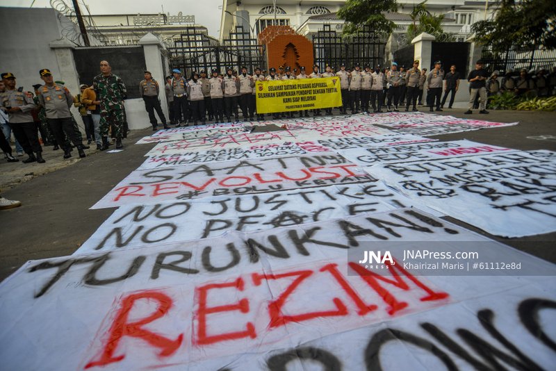 STUDENT PROTEST IN BANDUNG