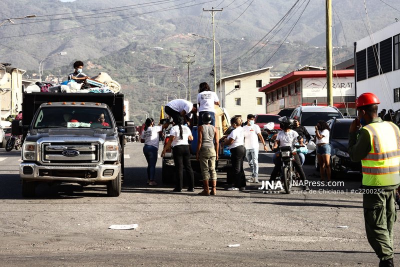 Venezuela Continues Earthquake Recovery Efforts in La Guaira