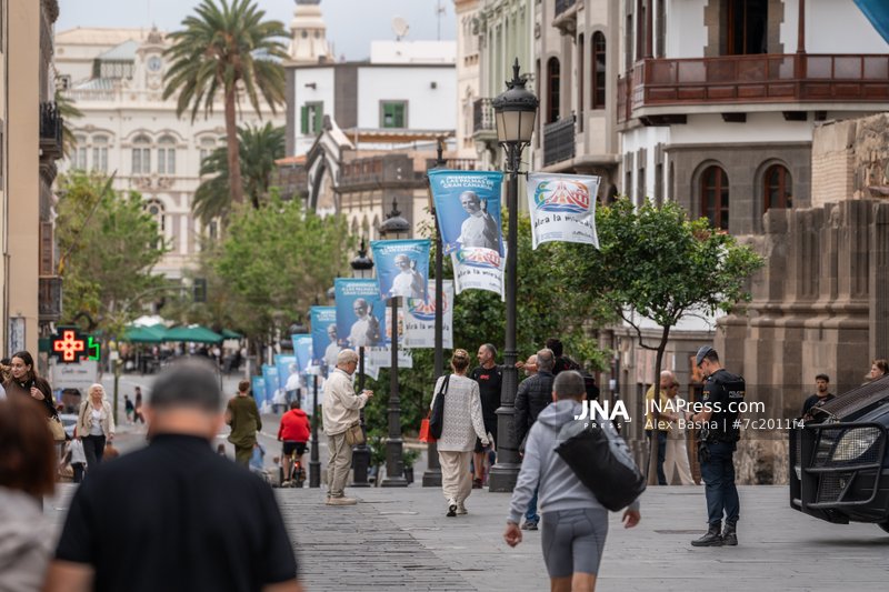 Las Palmas de Gran Canaria prepares for Pope Leo XIV's arrival