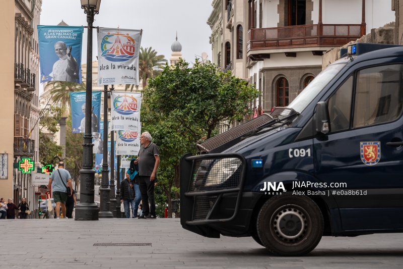 Las Palmas de Gran Canaria prepares for Pope Leo XIV's arrival