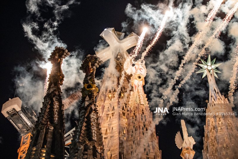 Pope Leo XIV inaugurates Tower of Jesus Christ at Sagrada Família