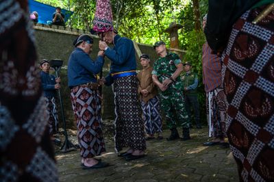 Suroloyo's Tradition of Blessing: Cleaning the Heirlooms and Giving Goods to Its People