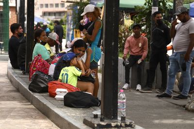 Communities East of La Guaira Face Food Shortages After Earthquake