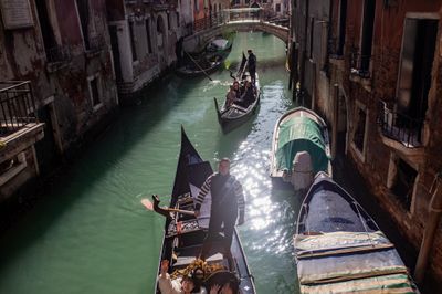 Venetian gondolier recalls escorting Charles and Diana during 1985 royal visit