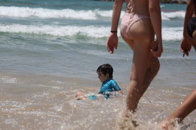 Israelis Flock to Tel Aviv Beach Amid Summer Heat