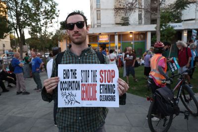 Israeli and Arab activists protest settler violence in Jerusalem