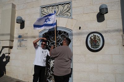 Far-right Israelis protest outside UK Consulate in East Jerusalem