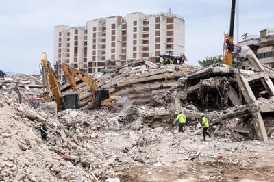 Venezuela Earthquakes Leave 6,438 Dead as Recovery Efforts Continue